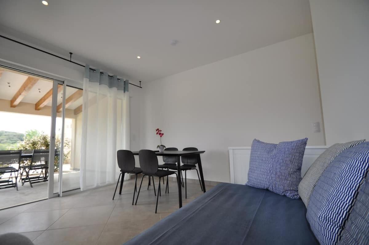 Residence Casa Cintrone Porto Pollo Dış mekan fotoğraf